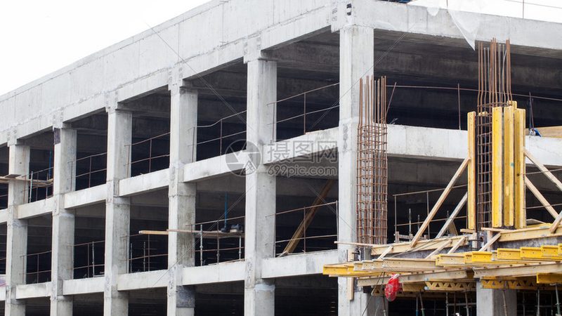 农村自建房施工总包价格主要包括以下几部分：